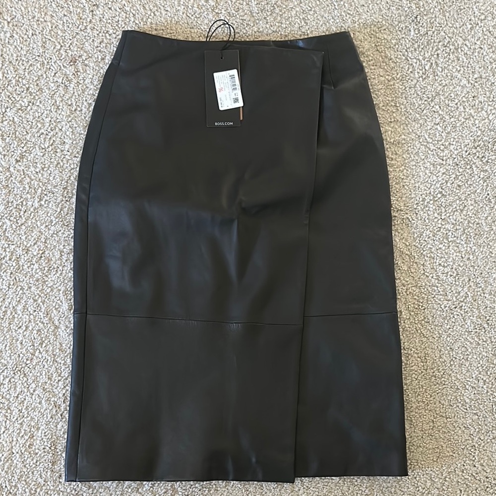 Boss Black Pencil Skirt Sleek Silhouette